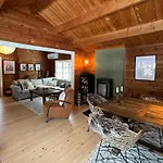 Authentic Log Cabin On Large Enclosed Natural Plot Ferienhaus Vig