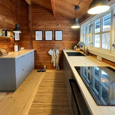 Authentic Log On Large Enclosed Natural Plot Сasa de vacaciones Vig